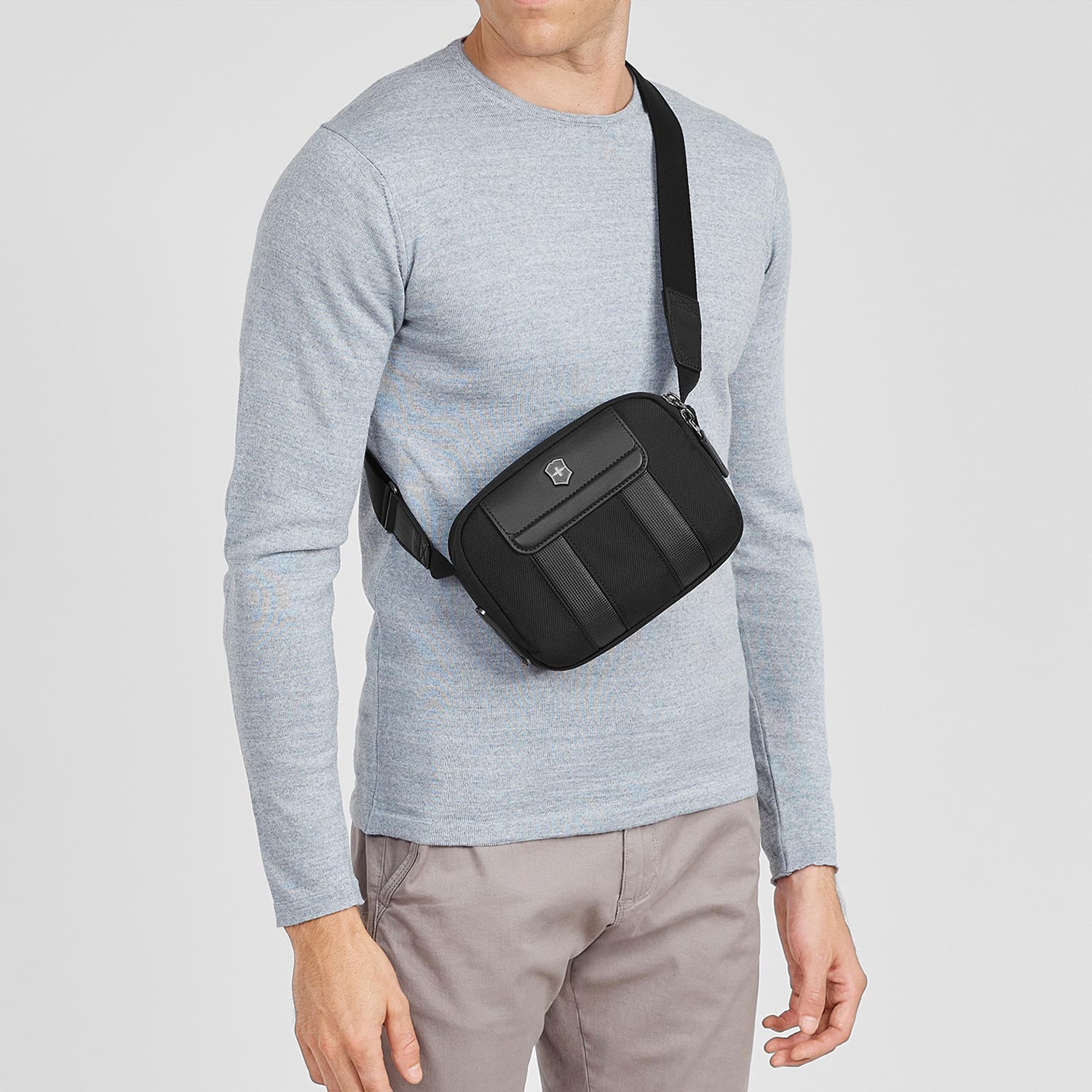 ARCHITECTURE URBAN2 COMPACT CROSSBODY BAG - Imagen 2