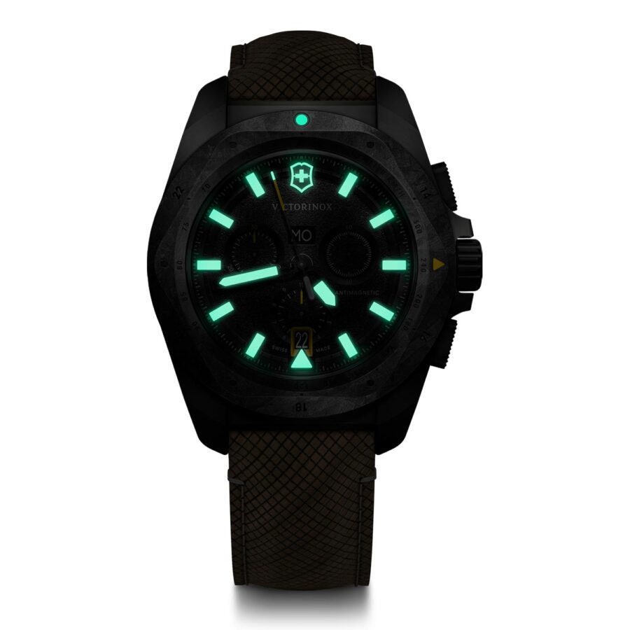 VICTORINOX I.N.O.X. con Super-LumiNova – SKU 241988.1