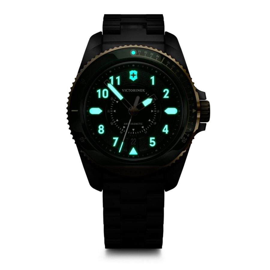VICTORINOX JOURNEY 1884 con Super-LumiNova – SKU 242012